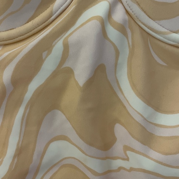 Never been worn Abercrombie & Fitch one piece bathing suit. Size XS. - Picture 3 of 6